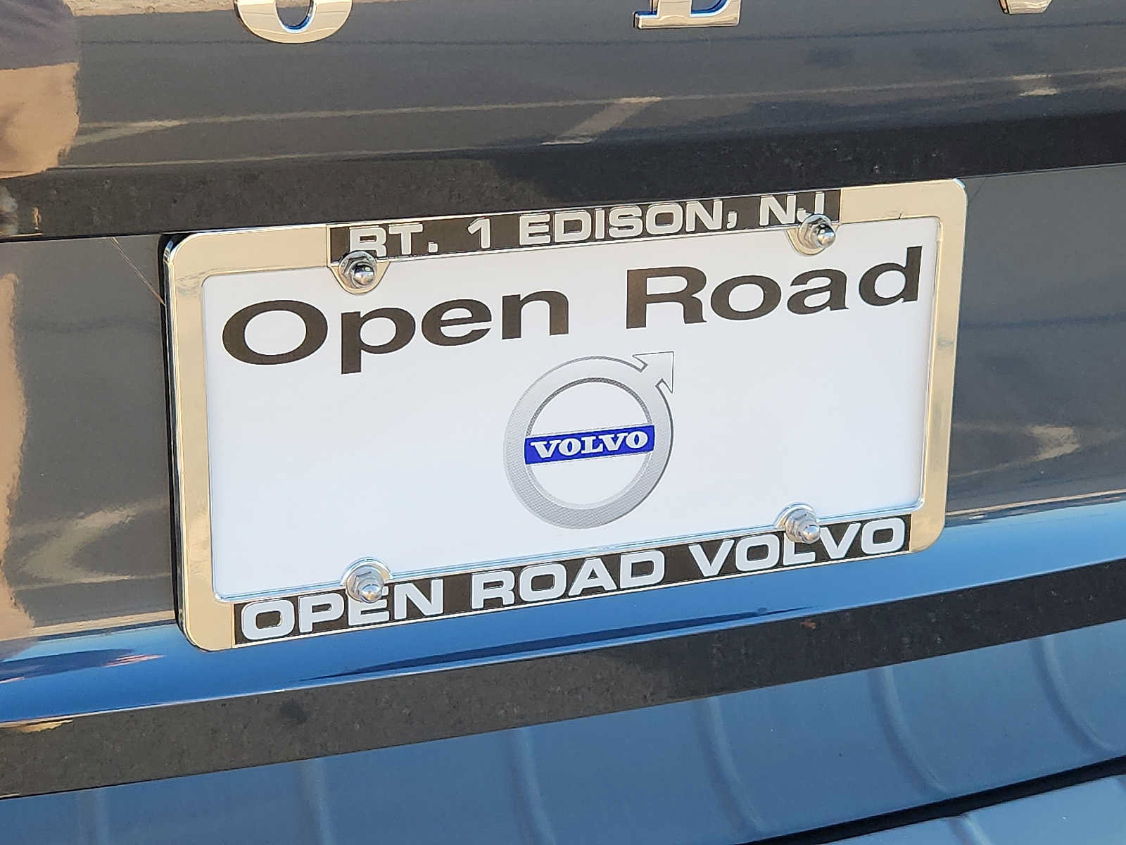 Used 2027 Volvo XC60 B5 Core AWD/4WD image 30