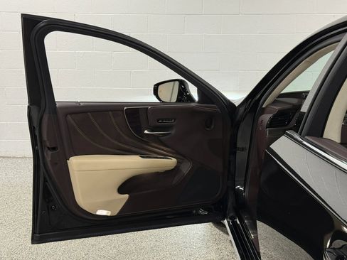 Used 2018 Lexus LS 500 AWD w/ Interior Upgrade Package image 11