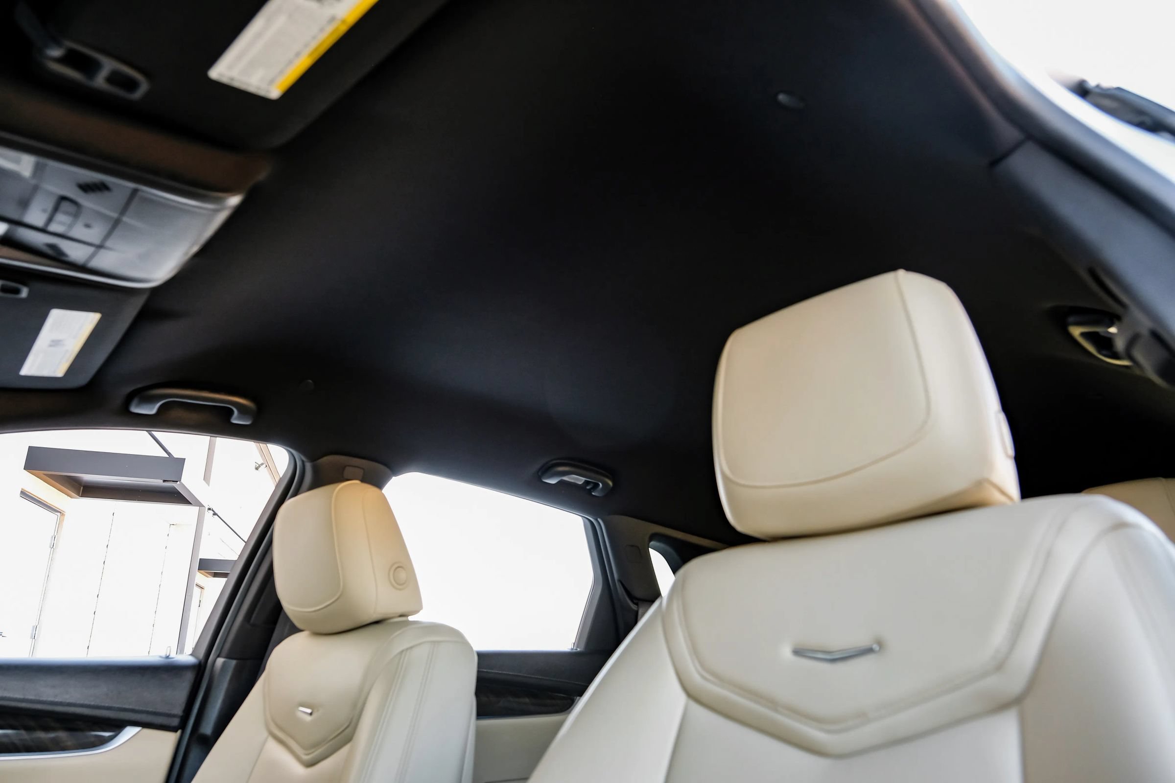 Used 2018 Cadillac XT5 FWD image 30