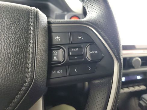 Used 2025 Toyota 4Runner TRD Off-Road Premium image 26