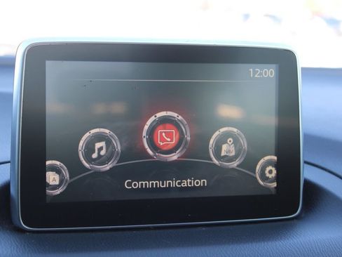 Used 2015 MAZDA MAZDA3 i Touring w/ Technology Package image 35