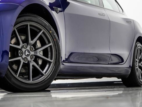 Used 2022 Tesla Model 3 Long Range AWD/4WD image 3