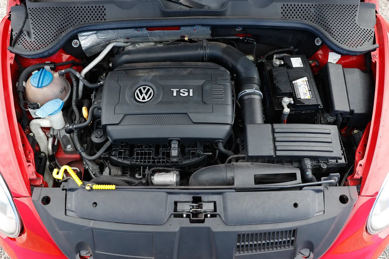 Used 2016 Volkswagen Beetle 1.8T FWD image 12