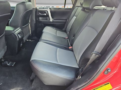 Used 2022 Toyota 4Runner SR5 Premium AWD/4WD image 14