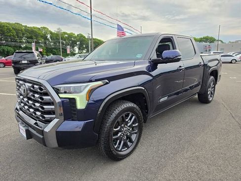 Used 2023 Toyota Tundra Platinum AWD/4WD image 3