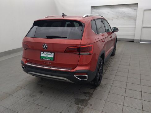Used 2023 Volkswagen Taos SE FWD image 9