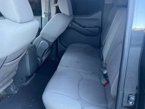 Used 2014 Nissan Frontier SV w/ SV Value Truck Package image 20