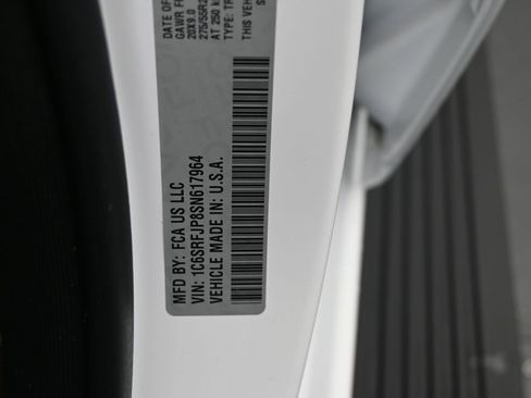 Used 2025 RAM 1500 Laramie w/ Laramie Southwest Edition image 19