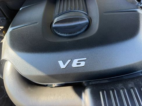 Used 2015 Jeep Grand Cherokee Summit AWD/4WD image 40