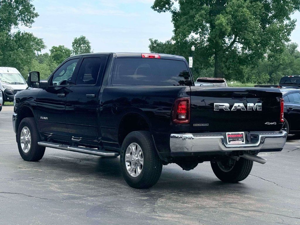Used 2025 RAM 2500 Big Horn AWD/4WD image 10