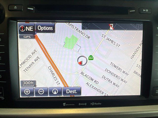 Used 2017 Toyota Highlander Limited AWD/4WD image 33