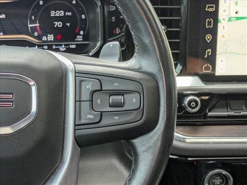 Used 2023 GMC Sierra 1500 SLT image 22
