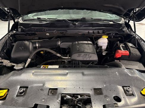 Used 2022 RAM 1500 Classic Warlock w/ Electronics Group AWD/4WD image 42