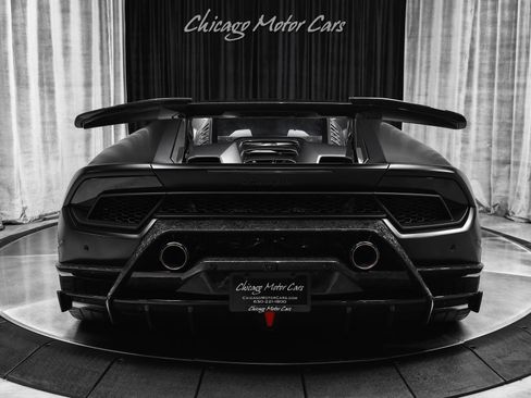 Used 2018 Lamborghini Huracan Performante image 4