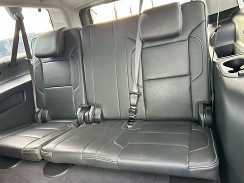 Used 2019 GMC Yukon XL Denali image 18