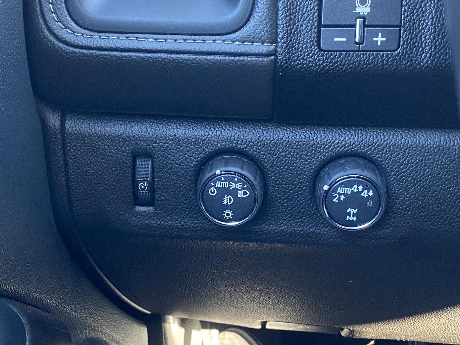 Used 2022 GMC Canyon Elevation AWD/4WD image 22