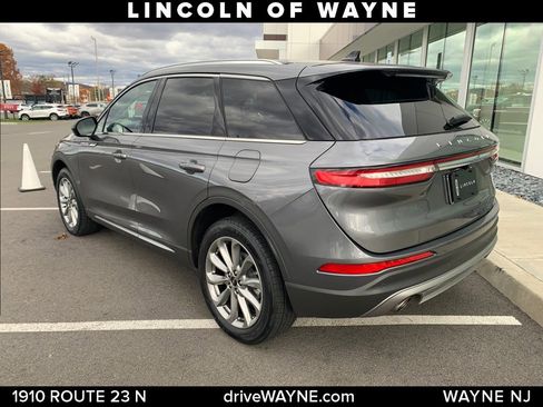 Certified 2022 Lincoln Corsair STANDARD w/ Premium Package image 4