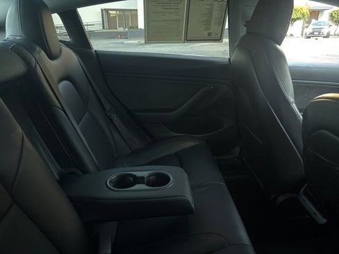 Used 2020 Tesla Model 3 Long Range image 13