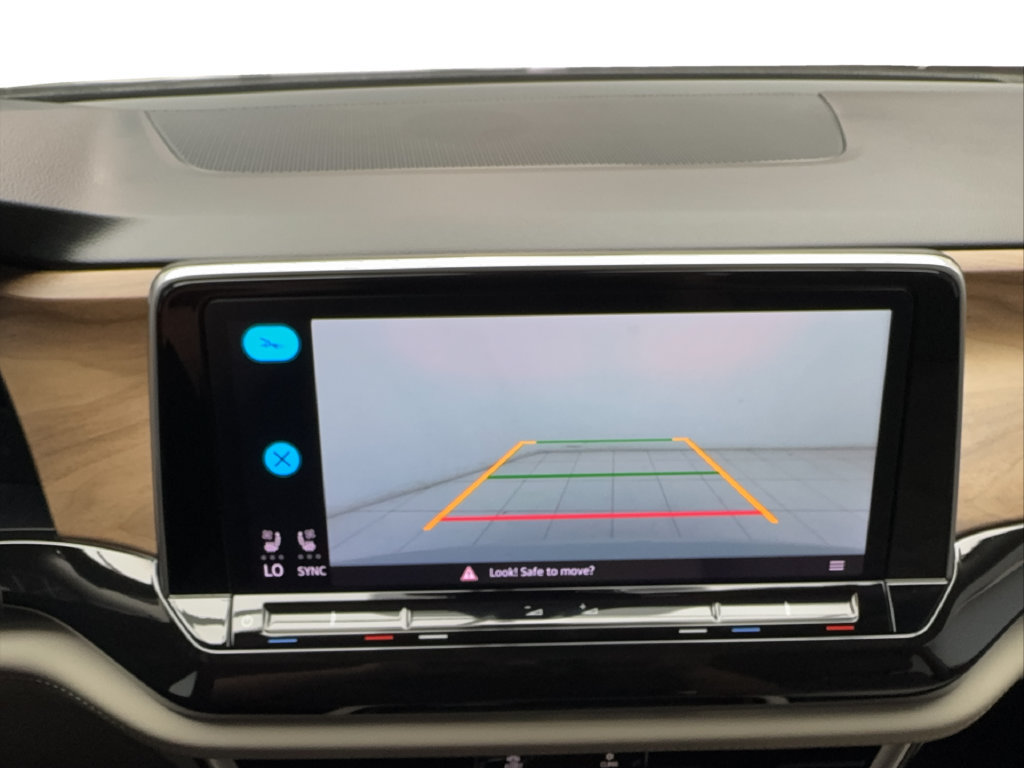 Used 2026 Volkswagen Atlas SE FWD image 61