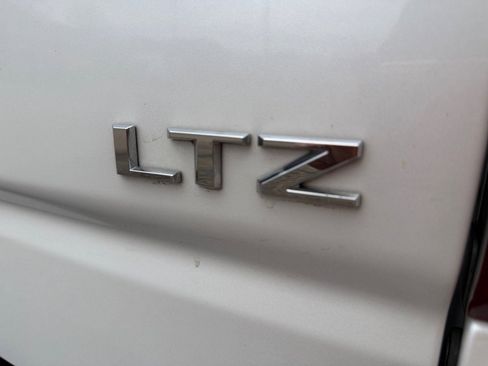 Used 2021 Chevrolet Silverado 1500 LTZ image 43