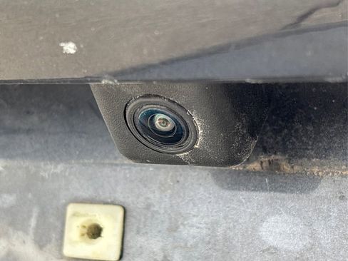 Used 2022 Chevrolet Equinox RS image 16