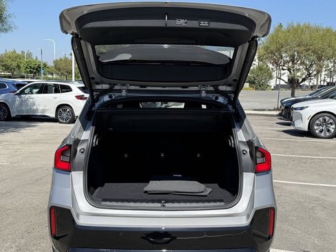 Used 2025 BMW X1 M35i w/ Premium Package image 15