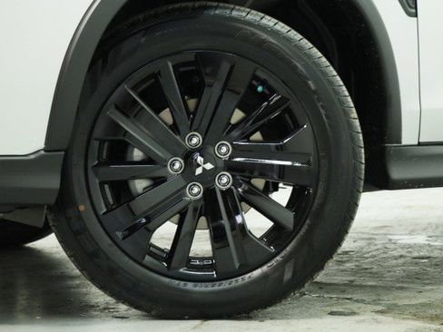 New 2026 Mitsubishi Outlander Sport LE AWD/4WD image 3