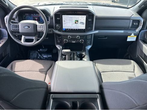New 2026 Ford F150 XLT w/ Equipment Group 302A MID image 8