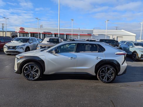 Used 2025 Toyota bZ4X Limited w/ Weather Package image 6