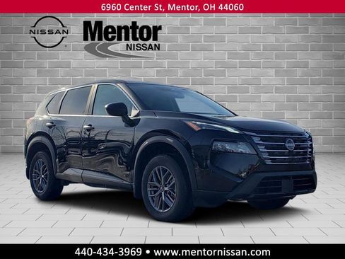 Used 2026 Nissan Rogue S image 1