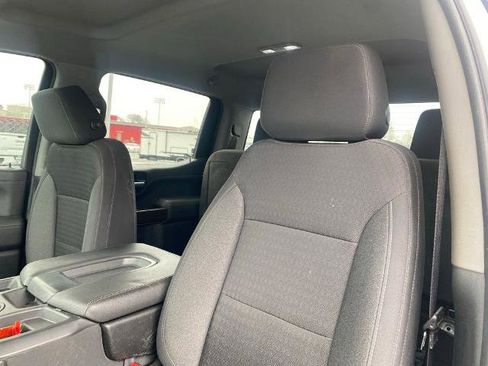 Used 2022 Chevrolet Silverado 1500 RST AWD/4WD image 12