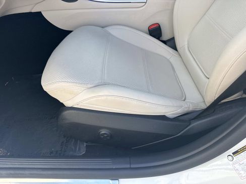 Certified 2023 Mercedes-Benz C 300 Sedan image 17