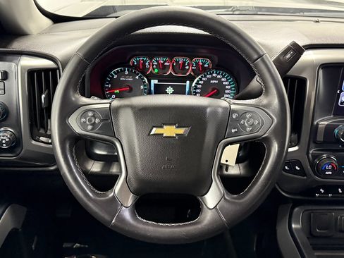 Used 2017 Chevrolet Silverado 1500 LT w/ Midnight Edition AWD/4WD image 16