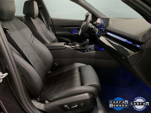 Used 2025 BMW 530i xDrive image 29