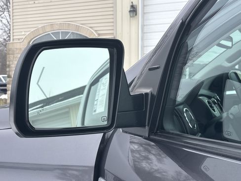 Used 2014 Toyota Tundra Platinum image 15