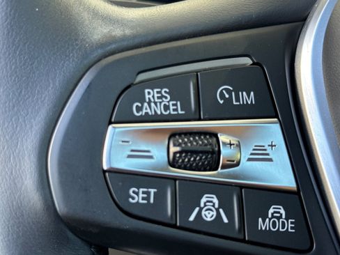 Used 2023 BMW i4 eDrive40 RWD image 30