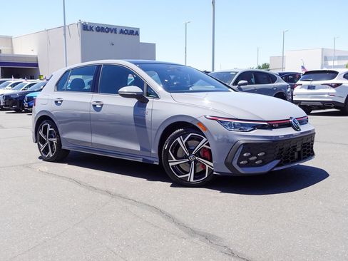 New 2026 Volkswagen GTI SE FWD image 5