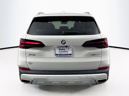 Used 2024 BMW X5 xDrive40i w/ Premium Package image 6