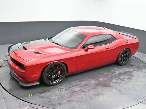 Used 2016 Dodge Challenger SRT Hellcat image 58