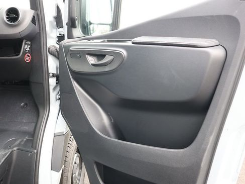 Used 2026 Mercedes-Benz Sprinter 2500 image 29