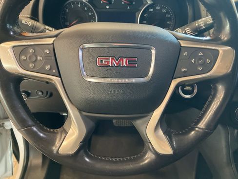 Used 2019 GMC Terrain Denali w/ Driver Alert Package II image 19