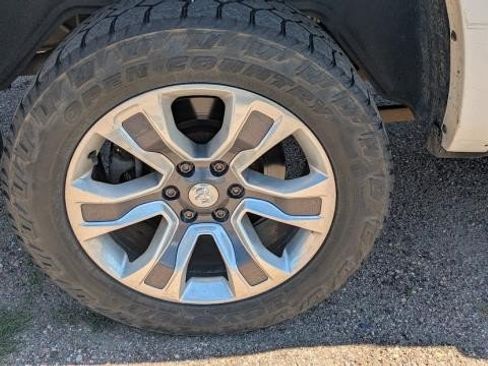 Used 2019 RAM 1500 Laramie Longhorn AWD/4WD image 28