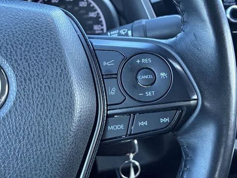 Used 2023 Toyota Camry SE image 25