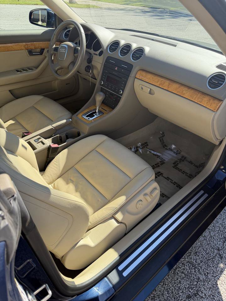 Used 2009 Audi A4 2.0T FWD image 11