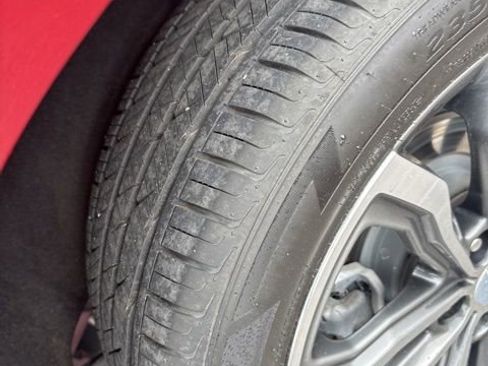 Used 2019 GMC Terrain Denali w/ Comfort Package image 12