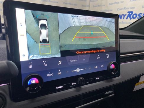 New 2026 Subaru Solterra image 20