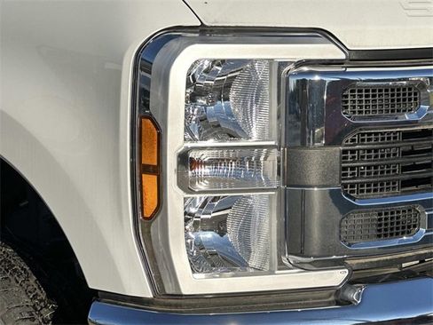 Used 2024 Ford F350 XL w/ Snow Plow Prep Package image 5