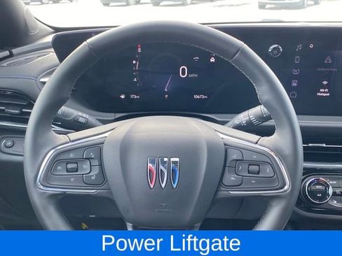 Certified 2025 Buick Envista Sport Touring w/ Convenience I Package image 8