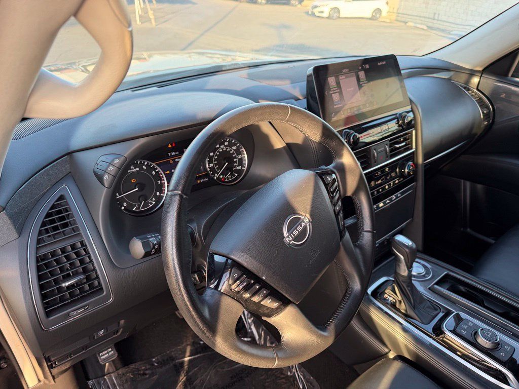 Used 2024 Nissan Armada SV RWD image 17