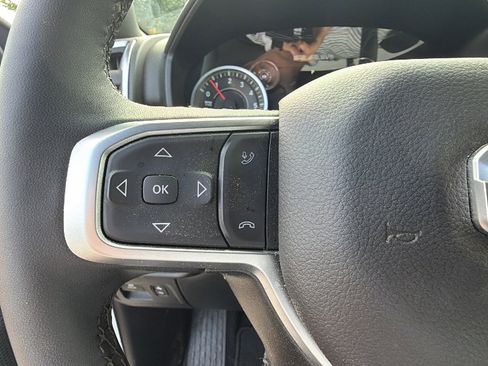 Used 2025 RAM 1500 Big Horn AWD/4WD image 27